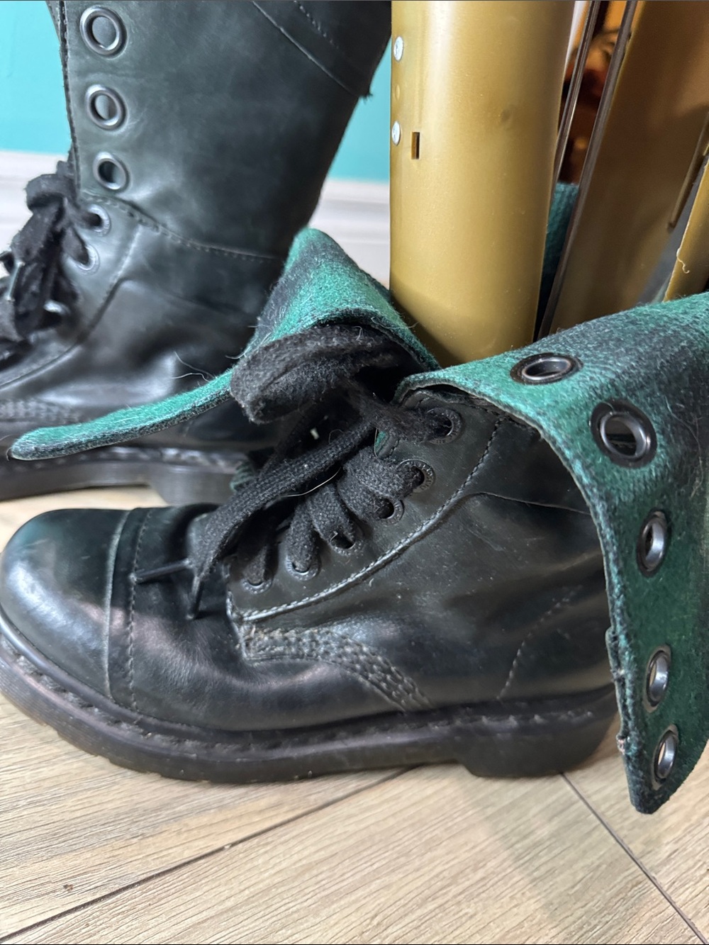 Dr Martens  Leather Lace-Up Combat Boots with Green Cuff - Picture 2 of 10